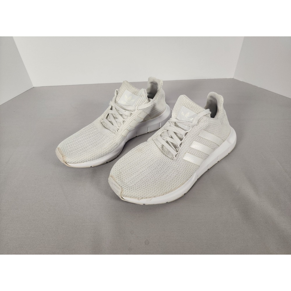 Adidas Originals Swift Run Mens White Grey Knit Sneakers F34315 Size 5.5